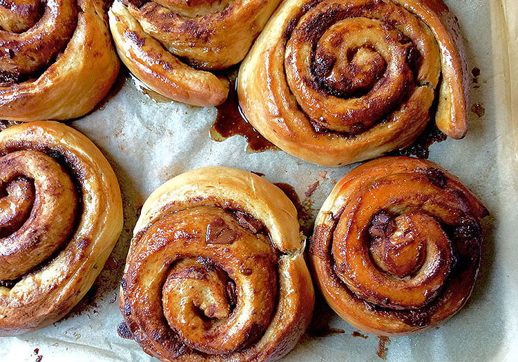 Tarçınlı Çörek Tarifi