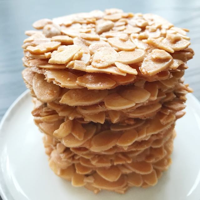 Almond Tuile Recipe: Thin Almond Crisps 5 Almond Tuile Recipe